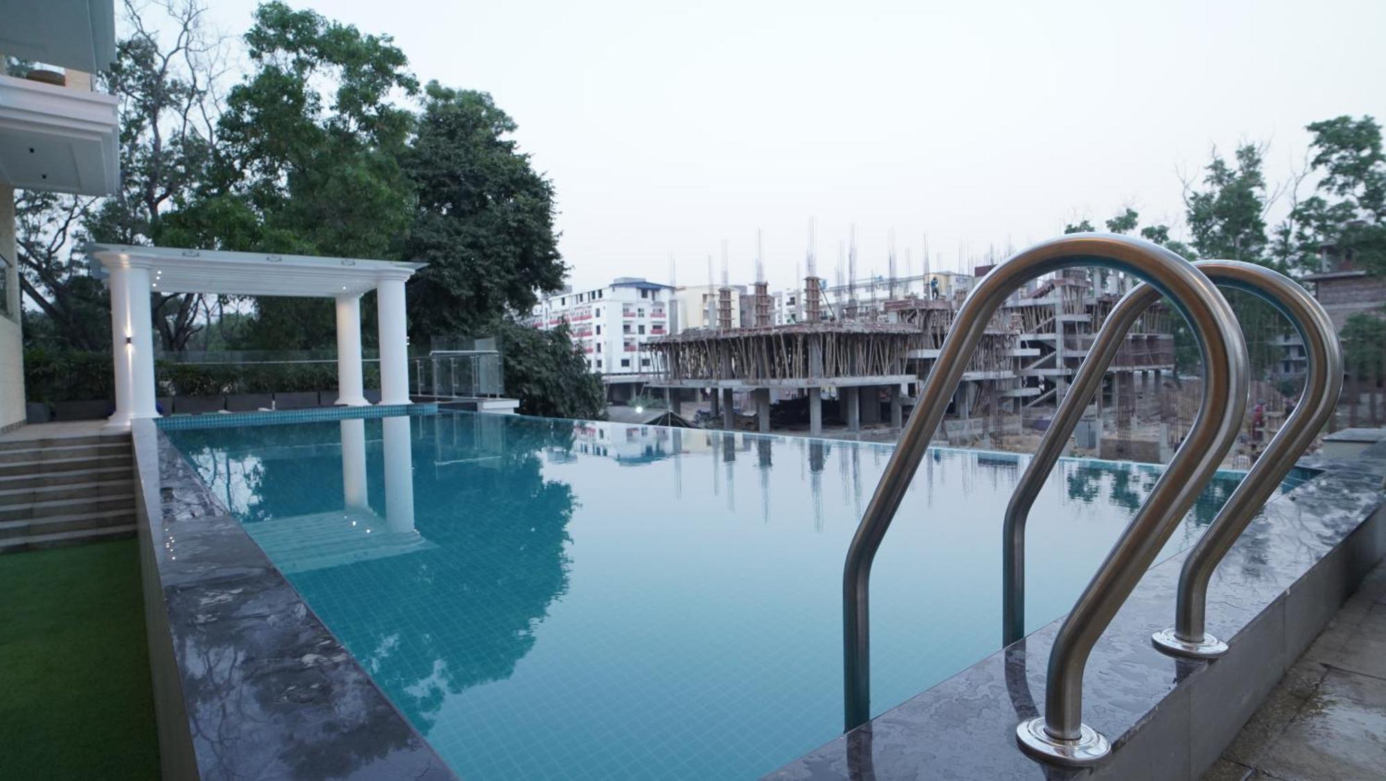Antique Regency !! Luxurious Hotel In Digha !! Dış mekan fotoğraf