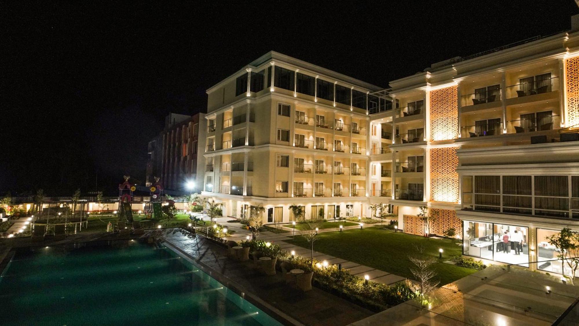 Antique Regency !! Luxurious Hotel In Digha !! Dış mekan fotoğraf